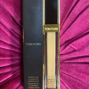 TOM FORD SHADE & ILLUMINATE CONCEALER COLOR: 3W1 GOLDEN